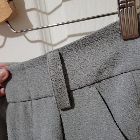 Grey high waisted shorts Philosophy 4 - Picture 7 of 10